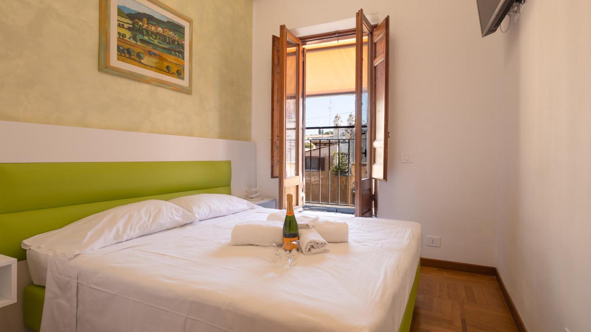 Romerooms Condotti Экстерьер фото