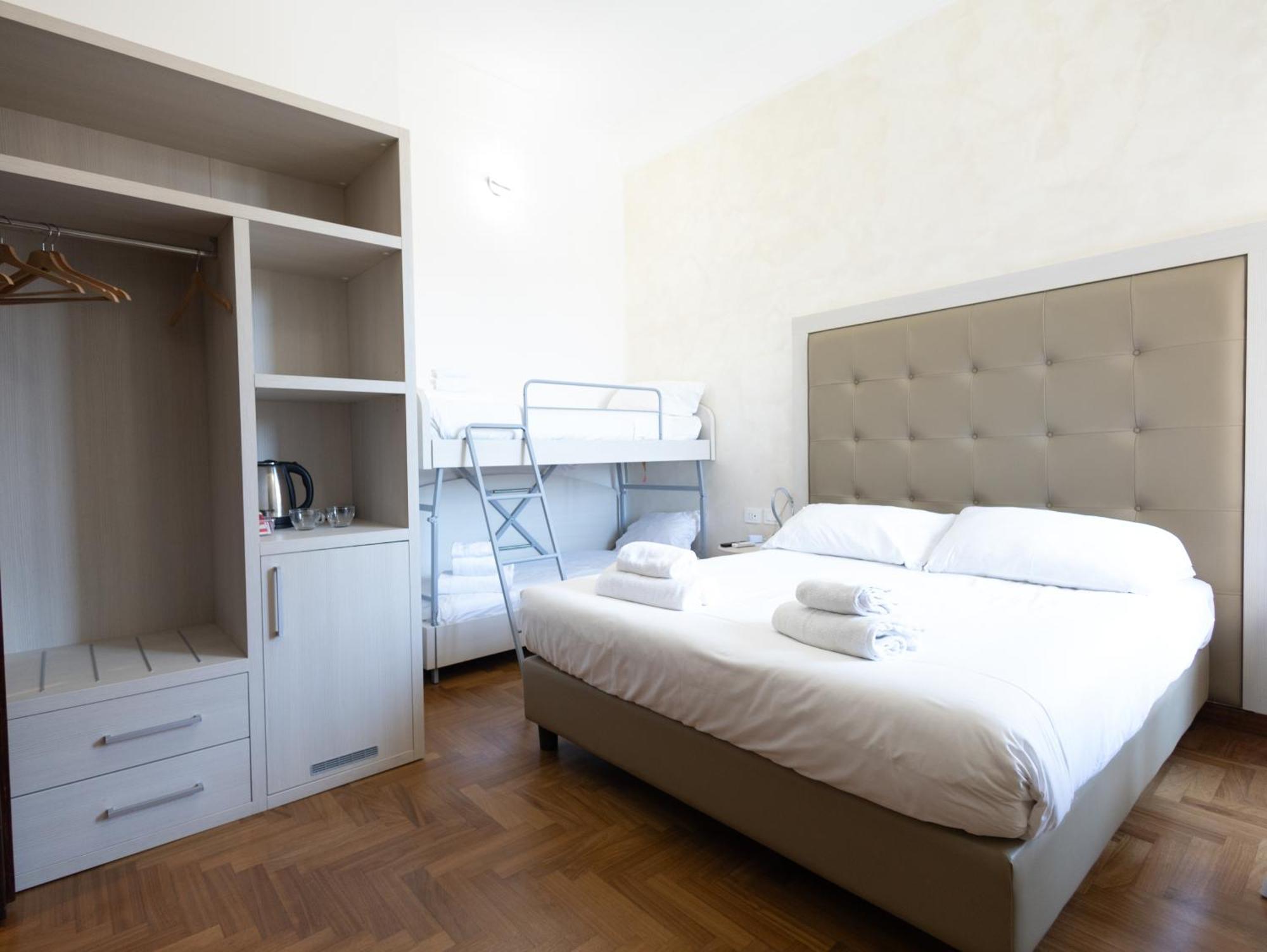 Romerooms Condotti Экстерьер фото